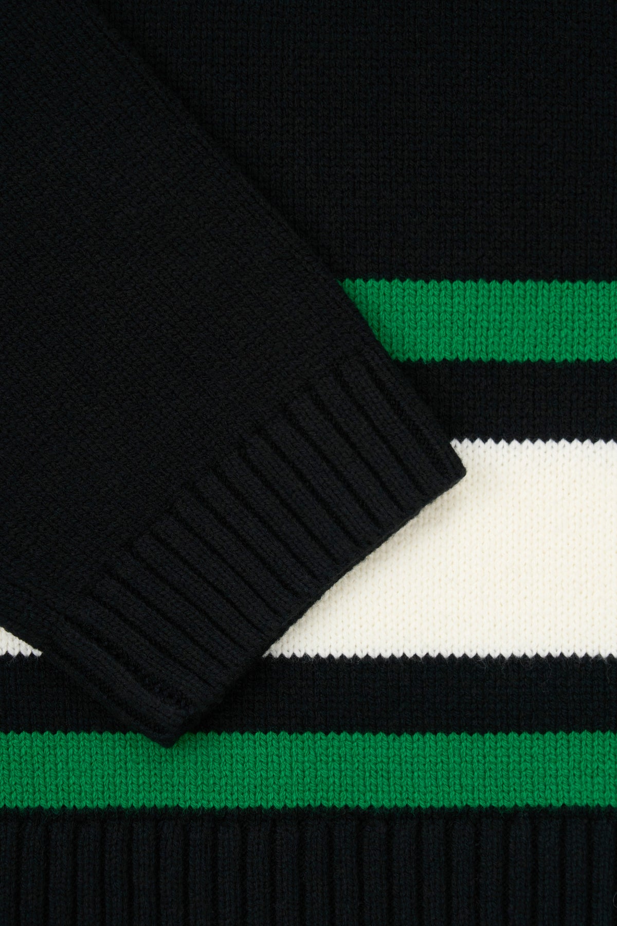 MCCTS882-T2132BKGRL_JOSHUA_BLACKGREENLOGO_5_2048x2048.jpg