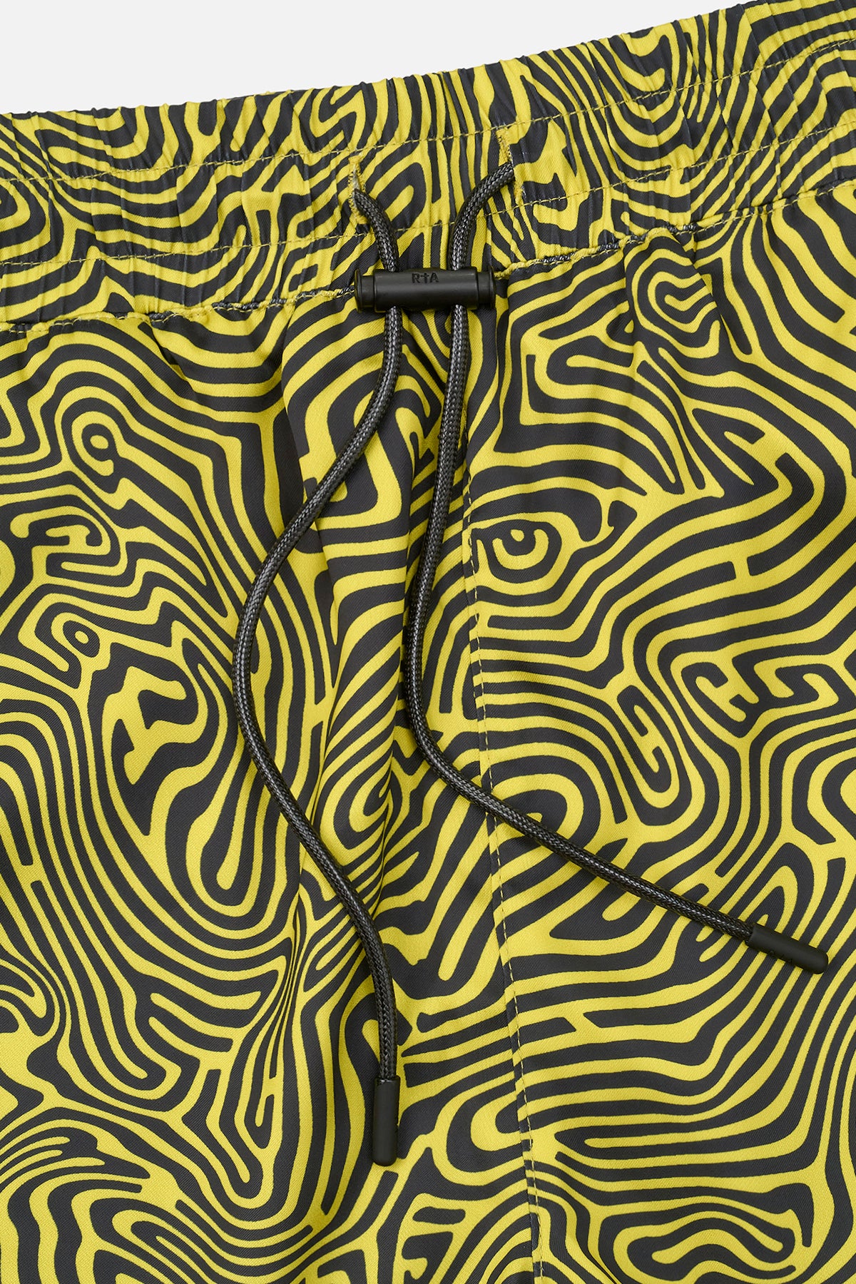 MCHPW879-B1196BKTPG_CLYDE_BLACKTOPOGRAPHY_3_2048x2048.jpg