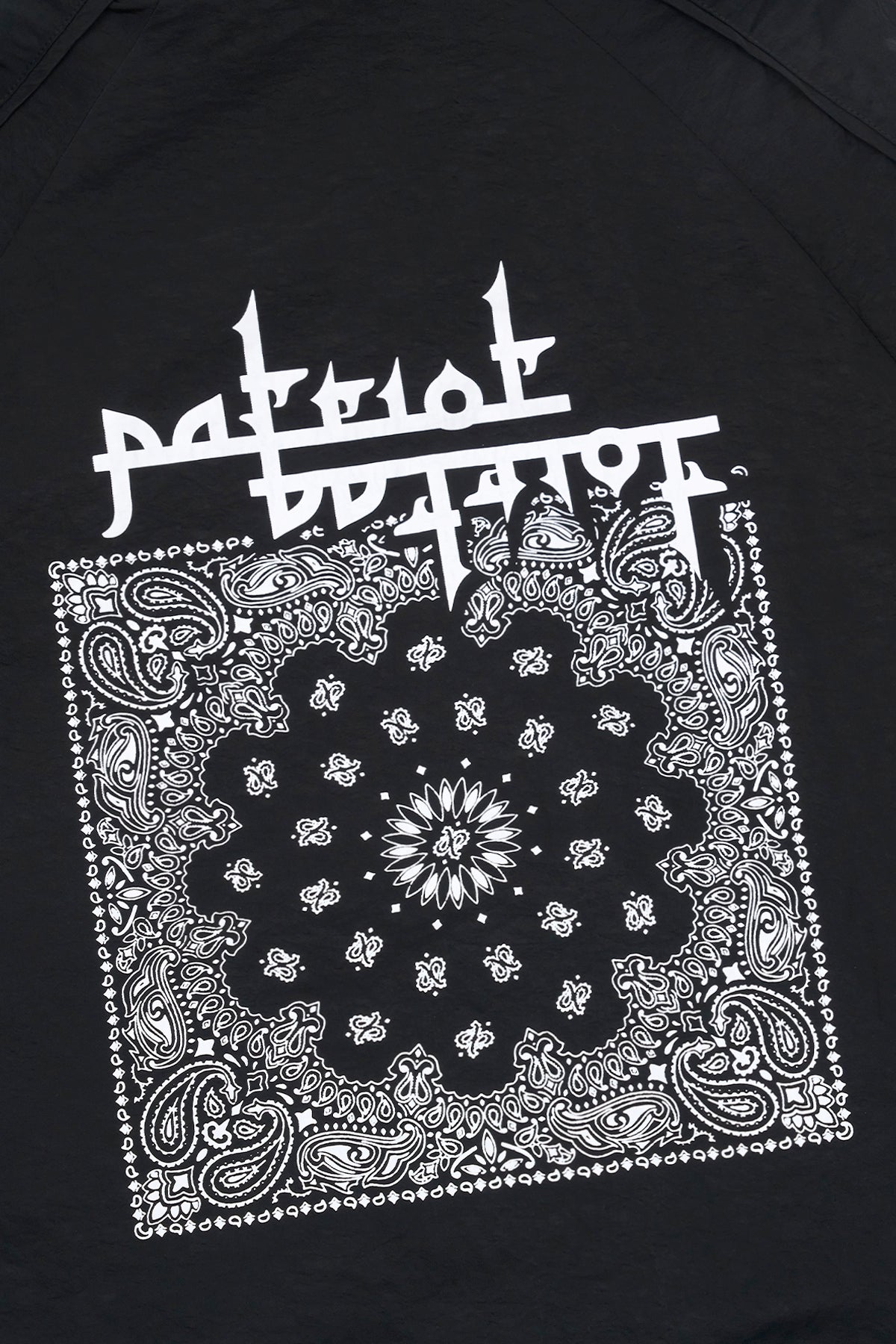 MEXOW1207-W2277BPSLY_ZAYDEN_BLACKPAISLEY_4_2048x2048.jpg